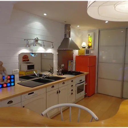 Holiday home Roma Montlucon